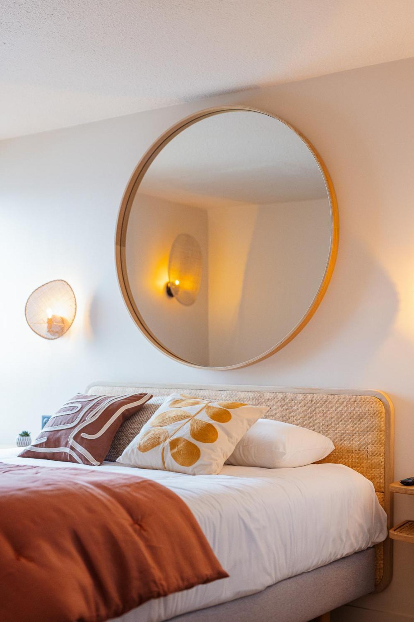 Hotel Bhoma Troyes La Chapelle-Saint-Luc Exteriör bild