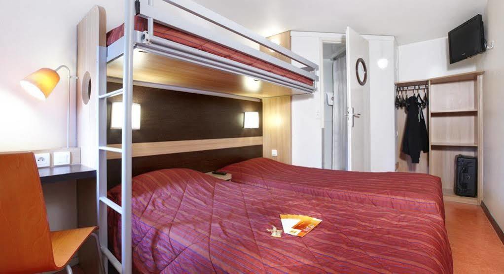 Hotel Bhoma Troyes La Chapelle-Saint-Luc Exteriör bild